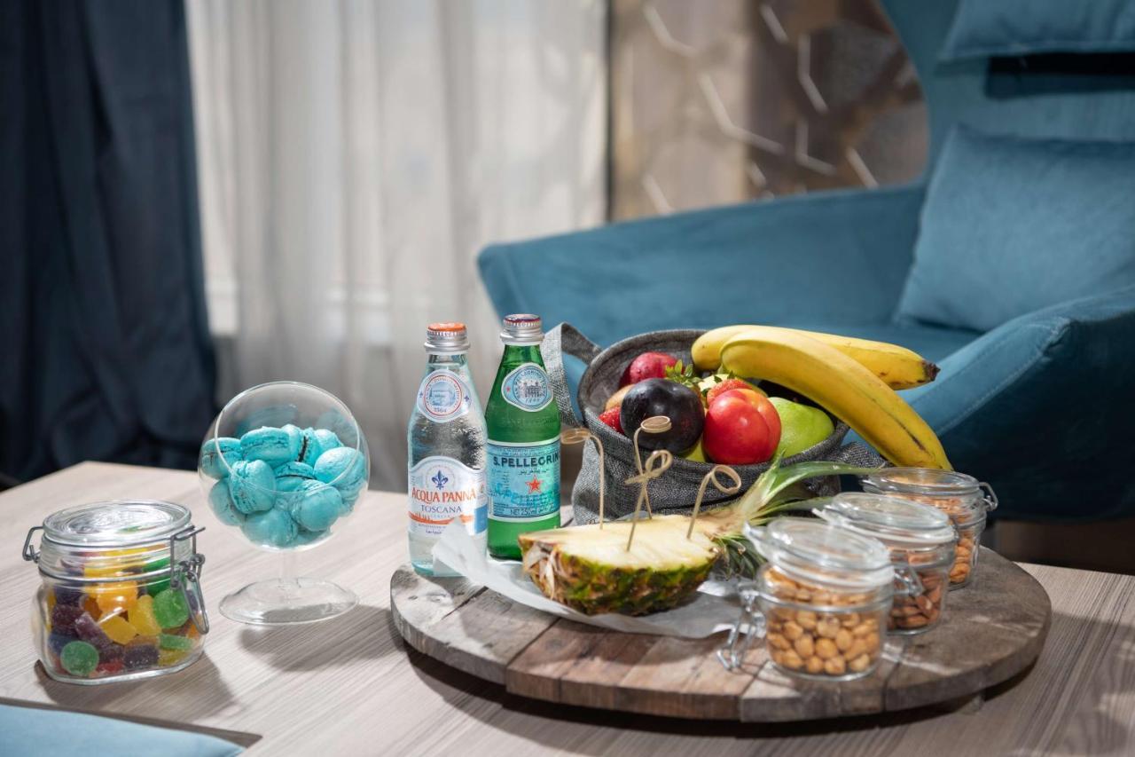 Radisson Blu Hotel, Jeddah Corniche エクステリア 写真 A fruit basket