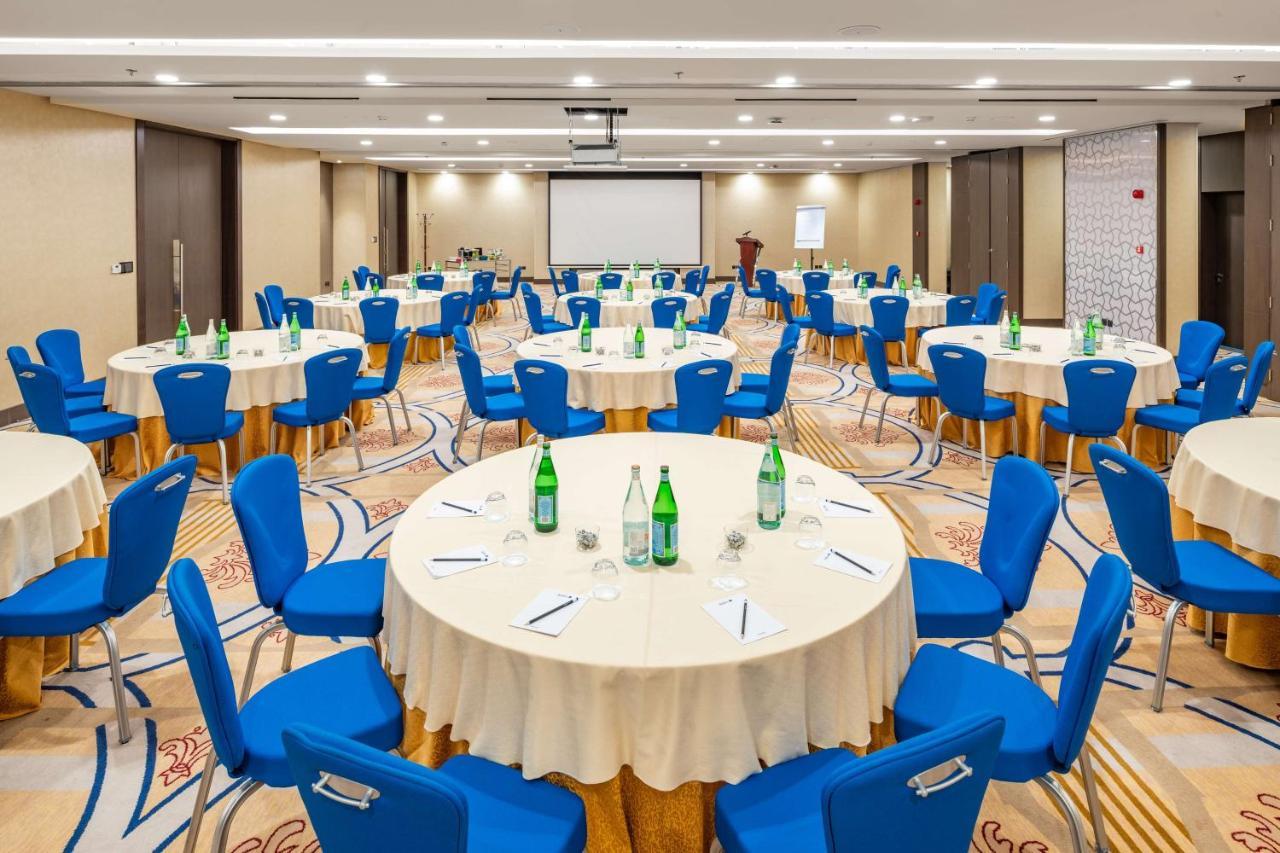 Radisson Blu Hotel, Jeddah Corniche エクステリア 写真 Meeting room